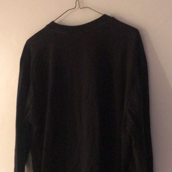 Heavy Black long sleeve T Shirt by the Gap very high quality material! - Picture 5 of 5
